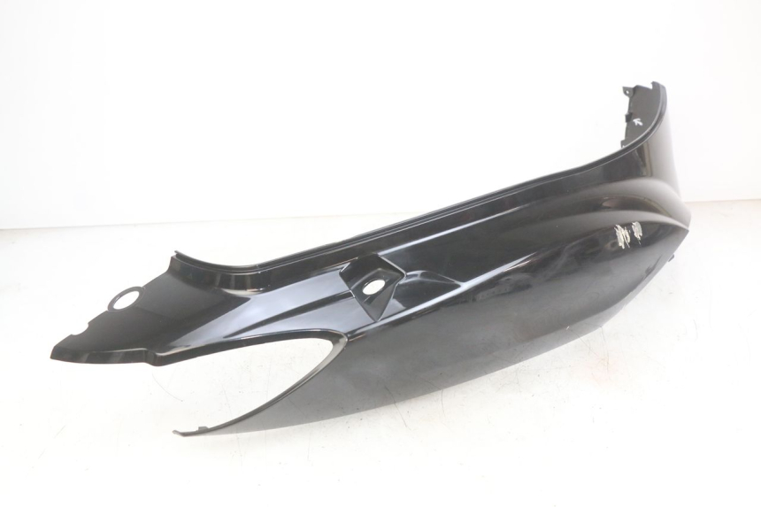 photo de RECHTER HINTERER KOTFLÜGEL SYM SYMPHONY 125 (2009 - 2015) - Kennzeichnungen und Originalreferenzen