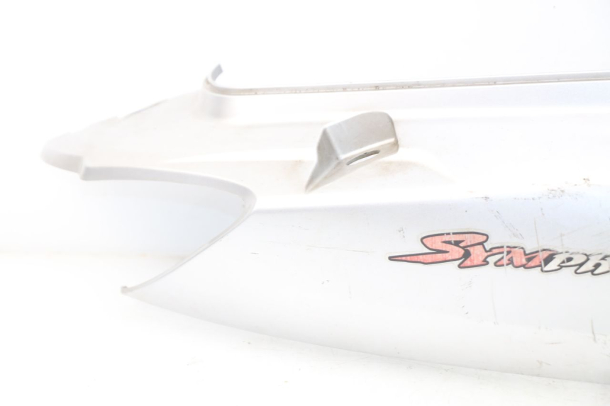 photo de VERKLEIDUNG HINTEN RECHTS SYM SYMPHONY 50 (2009 - 2015) - Charakteristische Merkmale