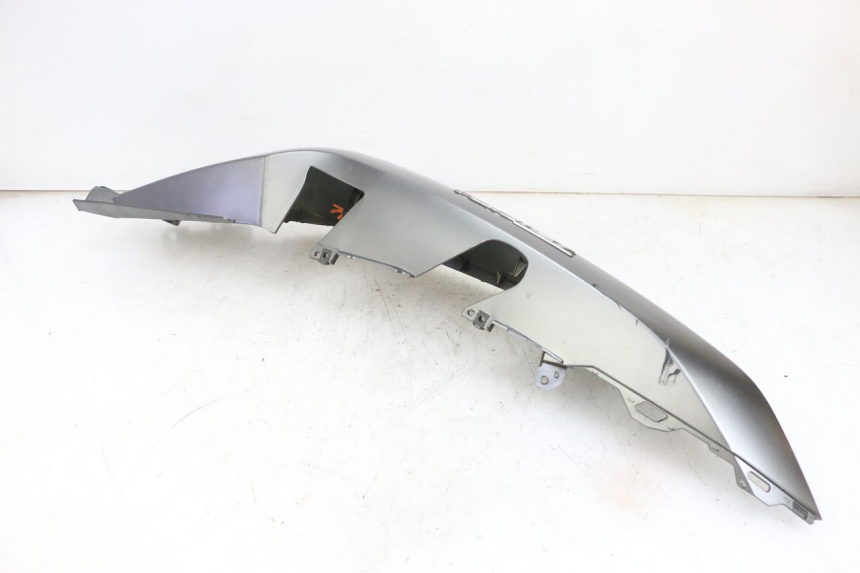 photo de VERKLEIDUNG HINTEN RECHTS YAMAHA TRICITY 300 (2020 - 2024) - Charakteristische Merkmale