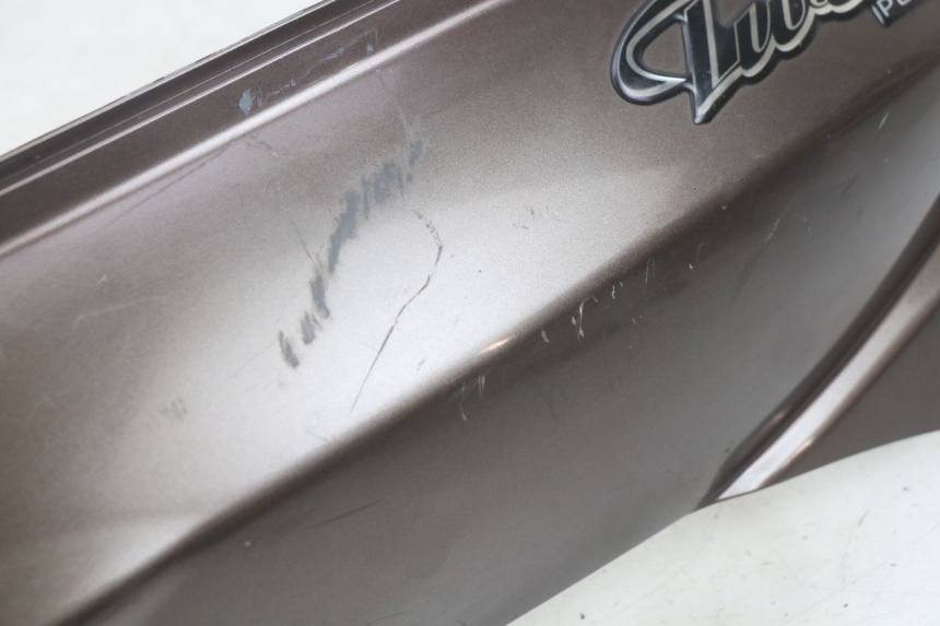 photo de RECHTER HINTERER KOTFLÜGEL PEUGEOT TWEET 4T 50 (2010 - 2014) - Alternative Perspektive