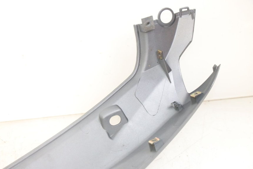 photo de RECHTER HINTERER KOTFLÜGEL PEUGEOT TWEET 4T 50 (2014 - 2019) - Alternative Perspektive