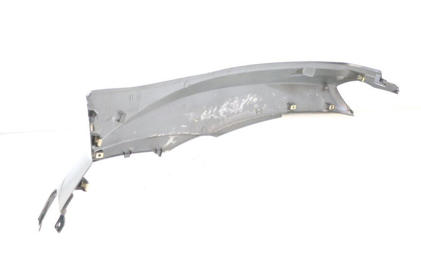 photo de VERKLEIDUNG HINTEN RECHTS PEUGEOT TWEET 4T 50 (2018 - 2022) - Kennzeichnungen und Originalreferenzen