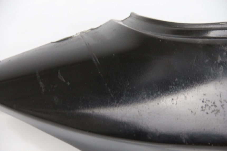 photo de VERKLEIDUNG HINTEN RECHTS SUZUKI UC EPICURO 125 (1999 - 2003) - Detailansicht des Bauteils