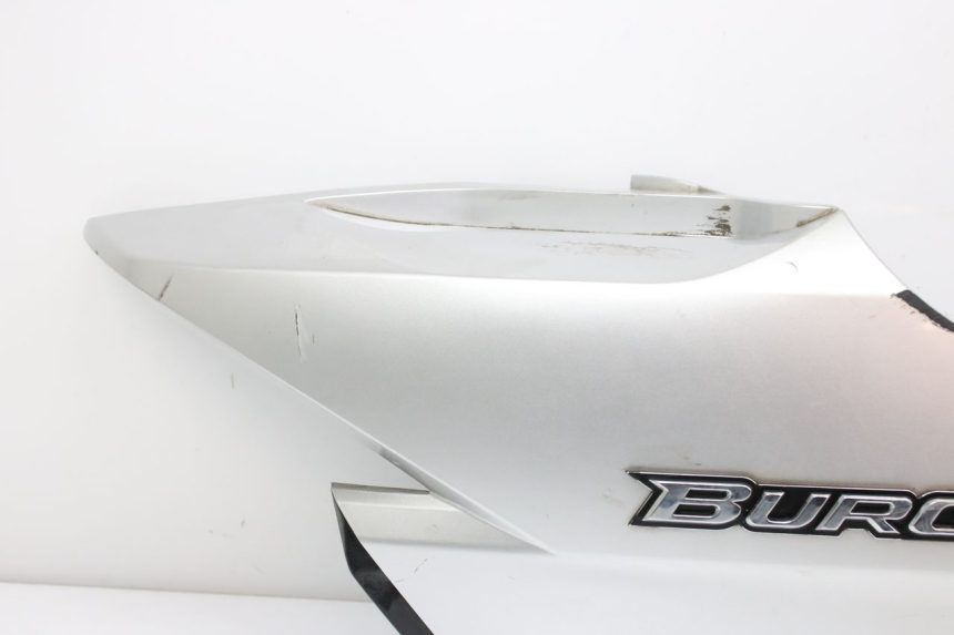 photo de RECHTER HINTERER KOTFLÜGEL SUZUKI UH BURGMAN 125 (2002 - 2006) - Oberflächenzustand und Material
