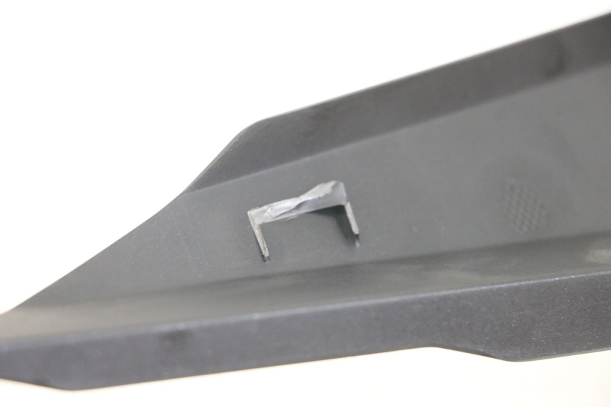 photo de RECHTER HINTERER KOTFLÜGEL KAWASAKI VERSYS ABS 650 (2015 - 2018) - Oberflächenzustand und Material