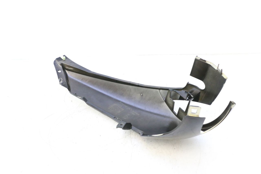 photo de VERKLEIDUNG HINTEN RECHTS PEUGEOT VIVACITY 50 (1998 - 2003) - Zoom auf Gebrauchszustand