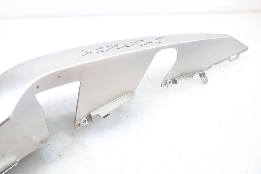 photo de RECHTER HINTERER KOTFLÜGEL YAMAHA XMAX X-MAX ABS 125 (2017 - 2020) - Oberflächenzustand und Material