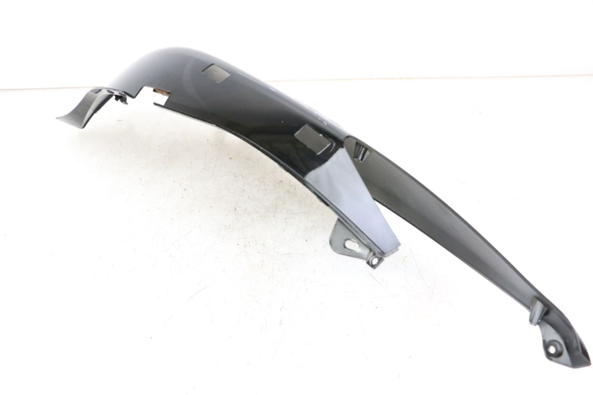 photo de RECHTER HINTERER KOTFLÜGEL YAMAHA XMAX X-MAX 125 (2006 - 2009) - Details der Befestigungspunkte