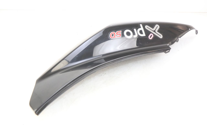 photo de RECHTER HINTERER KOTFLÜGEL SYM X-PRO 4T 50 (2014 - 2021) - Details der Befestigungspunkte