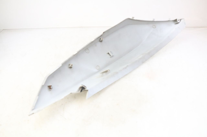 photo de RECHTER HINTERER KOTFLÜGEL KYMCO X-TOWN XTOWN 125 (2016 - 2021) - Zoom auf Gebrauchszustand