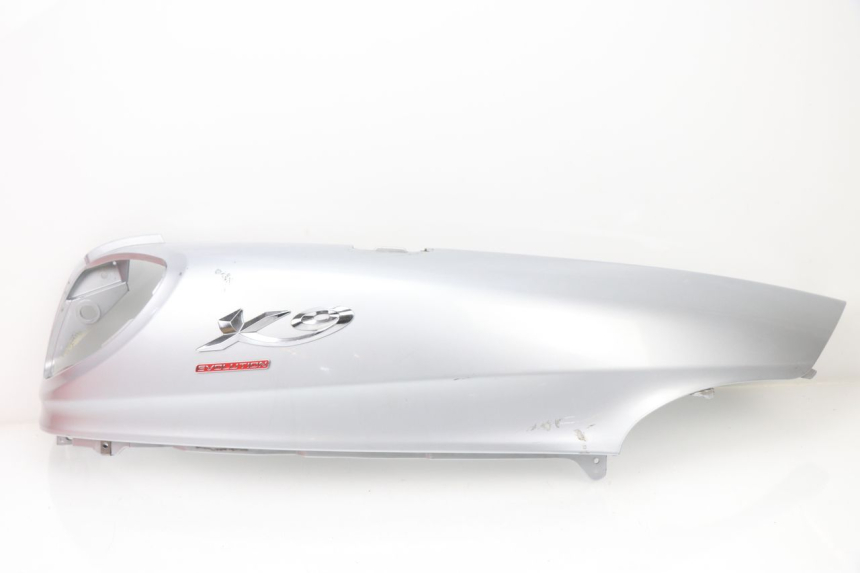 photo de VERKLEIDUNG HINTEN RECHTS PIAGGIO X9 EVOLUTION 250 (2003 - 2007) - Hauptansicht