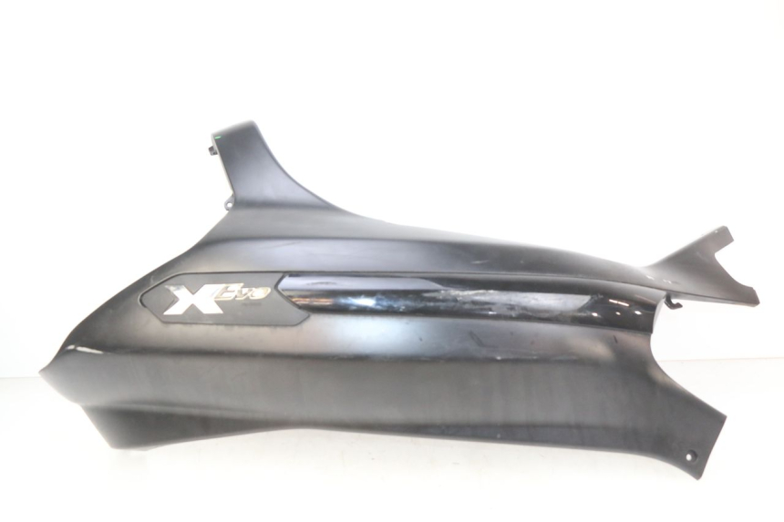 photo de RECHTER HINTERER KOTFLÜGEL PIAGGIO XEVO - X EVO 125 (2007 - 2017) - Hauptansicht