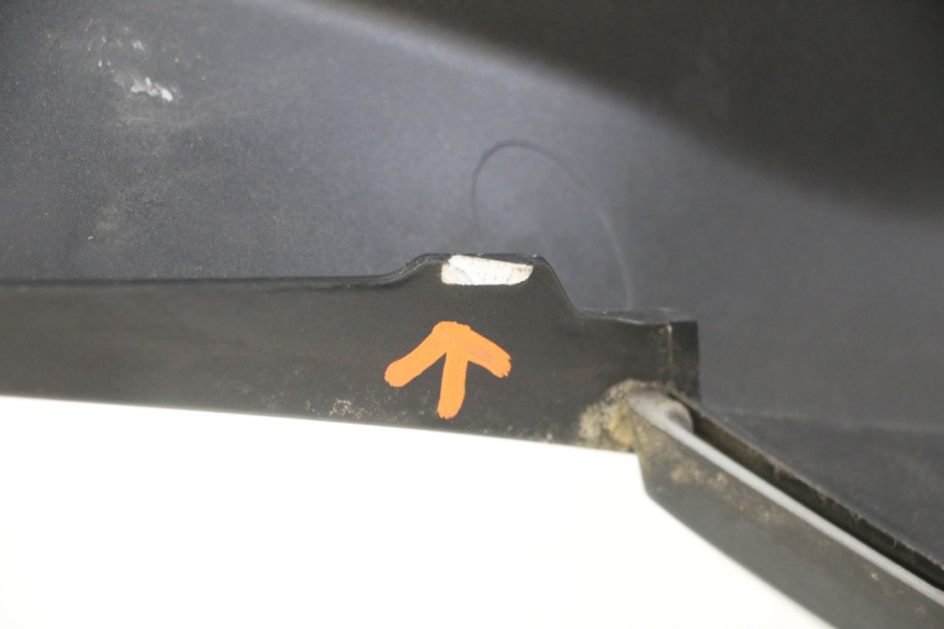 photo de RECHTER HINTERER KOTFLÜGEL PIAGGIO XEVO - X EVO 125 (2007 - 2017) - Alternative Perspektive