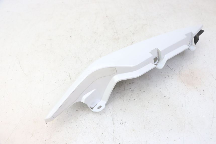 photo de VERKLEIDUNG HINTEN RECHTS YAMAHA XJ6 ABS 600 (2008 - 2016) - Kennzeichnungen und Originalreferenzen