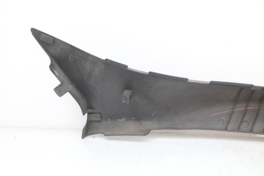 photo de VERKLEIDUNG HINTEN RECHTS YAMAHA XJ600 XJ DIVERSION 600 (1992 - 1997) - Zoom auf Gebrauchszustand