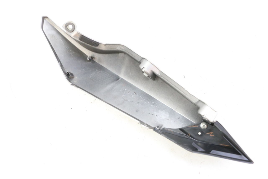 photo de VERKLEIDUNG HINTEN RECHTS YAMAHA XJ6 600 (2008 - 2016) - Gesamtansicht des Produkts