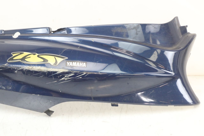 photo de VERKLEIDUNG HINTEN RECHTS YAMAHA YE ZEST 50 (1992 - 1998) - Alternative Perspektive