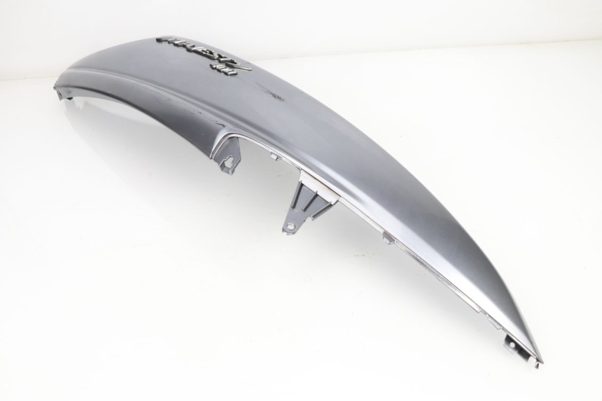photo de VERKLEIDUNG HINTEN RECHTS YAMAHA YP MAJESTY 400 (2004 - 2008) - Charakteristische Merkmale
