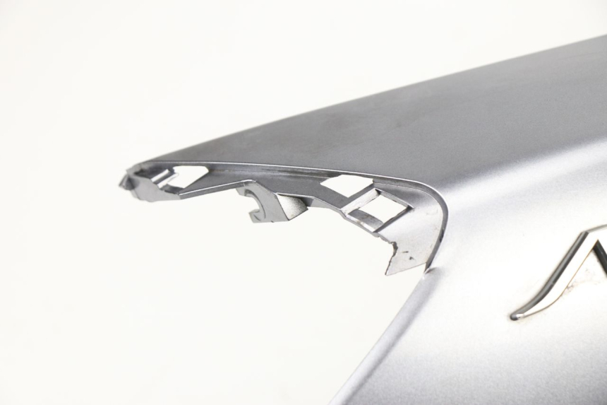 photo de VERKLEIDUNG HINTEN RECHTS YAMAHA YP MAJESTY 400 (2004 - 2008) - Geprüftes Gebrauchtteil