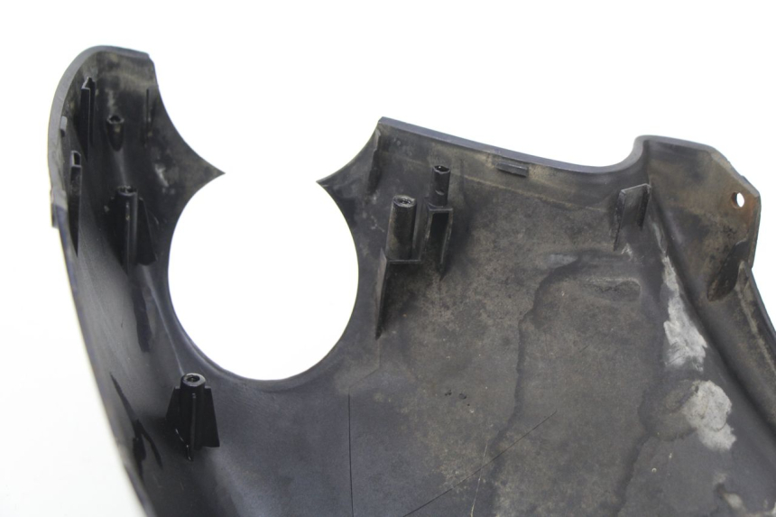 photo de VERKLEIDUNG HINTEN RECHTS YAMAHA YP MAJESTY 125 (1998 - 2001) - Detailansicht des Bauteils