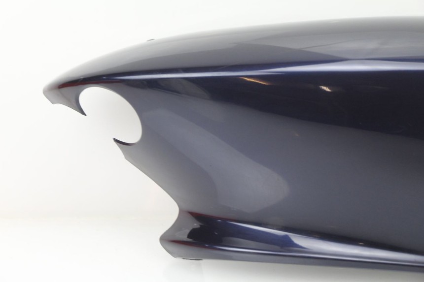 photo de VERKLEIDUNG HINTEN RECHTS YAMAHA YP MAJESTY 125 (1998 - 2001) - Details der Befestigungspunkte