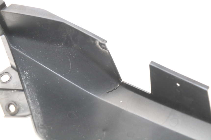 photo de VERKLEIDUNG HINTEN RECHTS YAMAHA YP X-MAX XMAX 400 (2014 - 2017) - Oberflächenzustand und Material