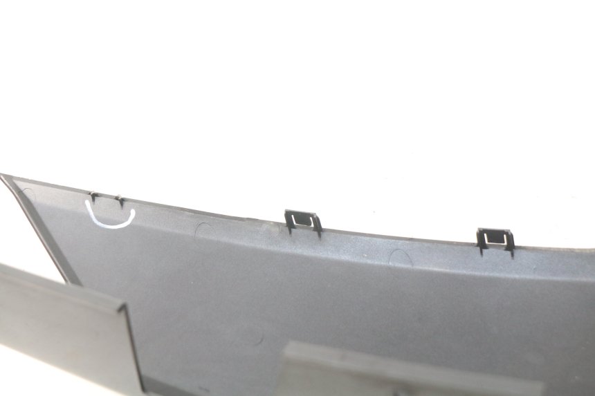 photo de VERKLEIDUNG HINTEN RECHTS YAMAHA YP X-MAX XMAX 400 (2014 - 2017) - Geprüftes Gebrauchtteil