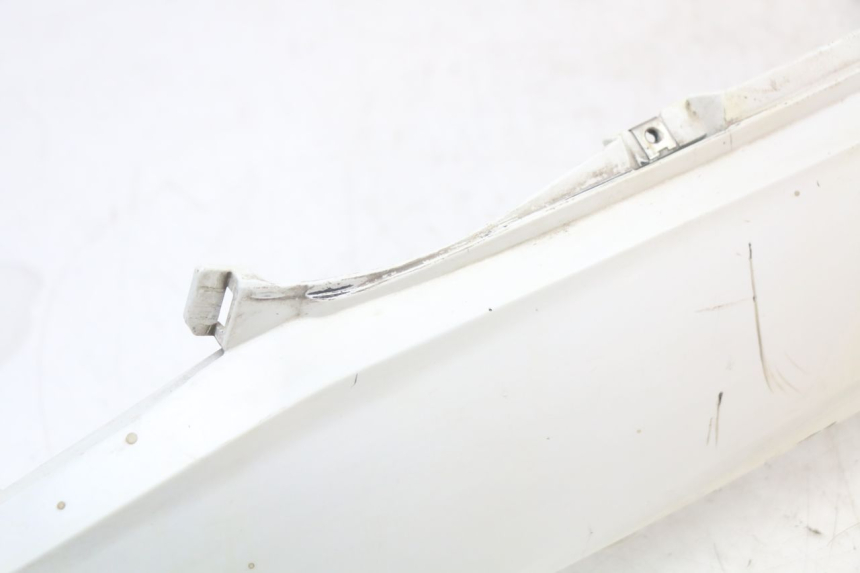 photo de VERKLEIDUNG HINTEN LINKS SUZUKI ADDRESS 110 (2015 - 2020) - Weitere Ansicht des Artikels