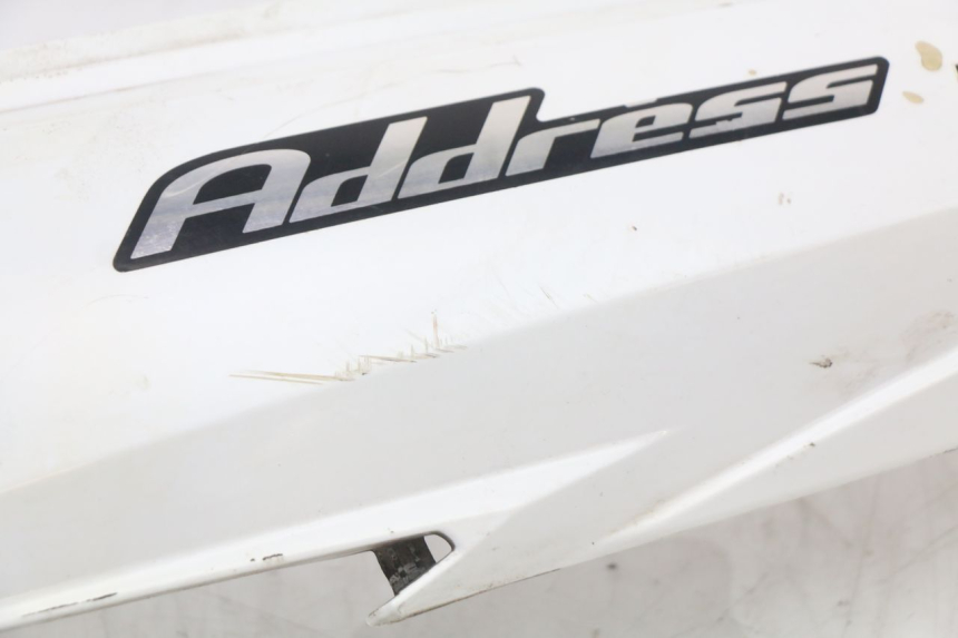 photo de VERKLEIDUNG HINTEN LINKS SUZUKI ADDRESS 110 (2015 - 2020) - Oberflächenzustand und Material