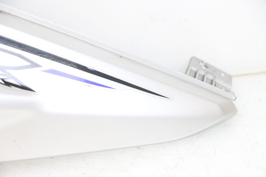 photo de LINKES HINTERES SEITENTEIL YAMAHA AEROX 2T 50 (2013 - 2017) - Geprüftes Gebrauchtteil