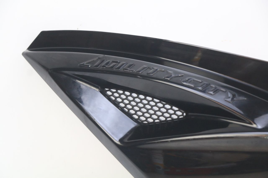 photo de LINKES HINTERES SEITENTEIL KYMCO AGILITY 16+ 4T 50 (2018 - 2023) - Zoom auf Komponenten