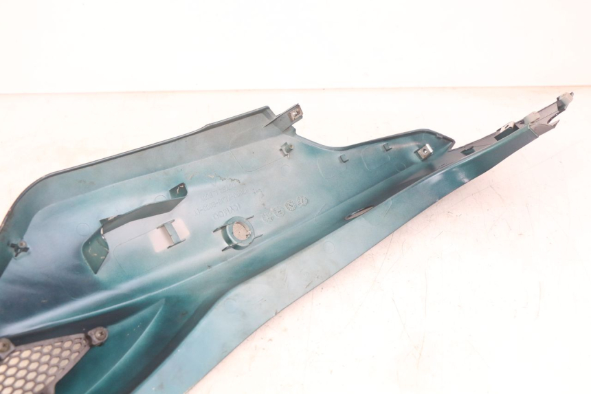 photo de LINKES HINTERES SEITENTEIL KYMCO AGILITY 16+ 4T 50 (2018 - 2023) - Alternative Perspektive