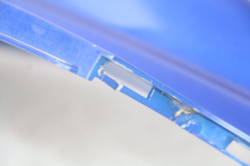 photo de LINKES HINTERES SEITENTEIL KYMCO AGILITY 4T 50 (2005 - 2018) - Oberflächenzustand und Material