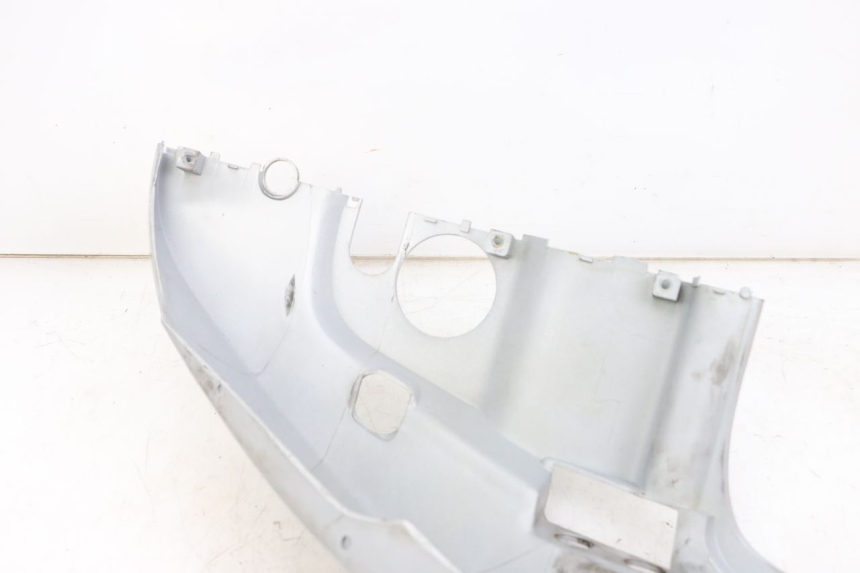 photo de LINKES HINTERES SEITENTEIL KYMCO AGILITY 4T 50 (2005 - 2018) - Technische Nahaufnahme