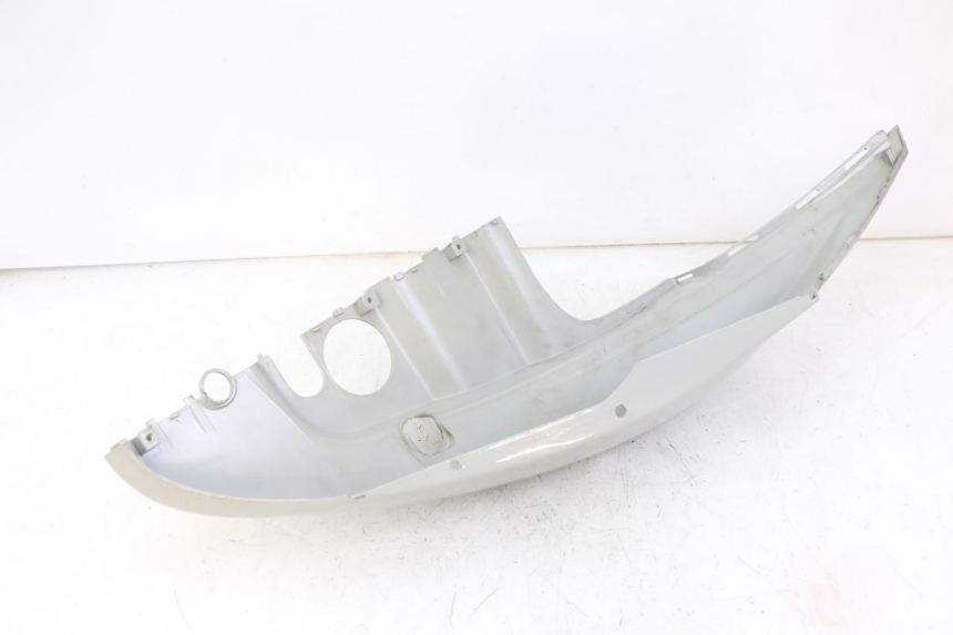 photo de LINKS HINTEN KYMCO AGILITY 4T 50 (2018 - 2022) - Kennzeichnungen und Originalreferenzen