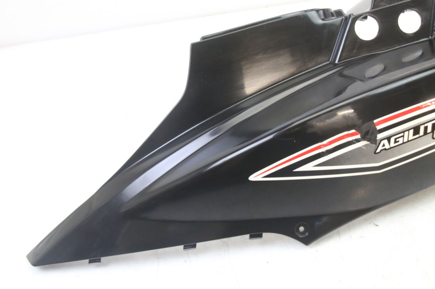 photo de LINKES HINTERES SEITENTEIL KYMCO AGILITY 4T 50 (2005 - 2018) - Detailansicht des Bauteils