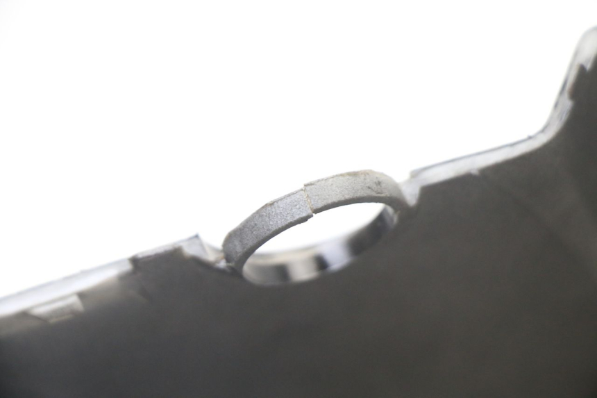 photo de LINKES HINTERES SEITENTEIL KYMCO AGILITY 4T 50 (2005 - 2018) - Geprüftes Gebrauchtteil