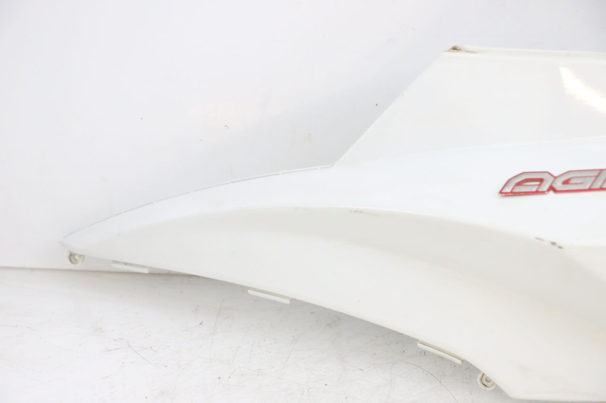 photo de VERKLEIDUNG HINTEN LINKS KYMCO AGILITY RS 4T 50 (2009 - 2013) - Zoom auf Komponenten