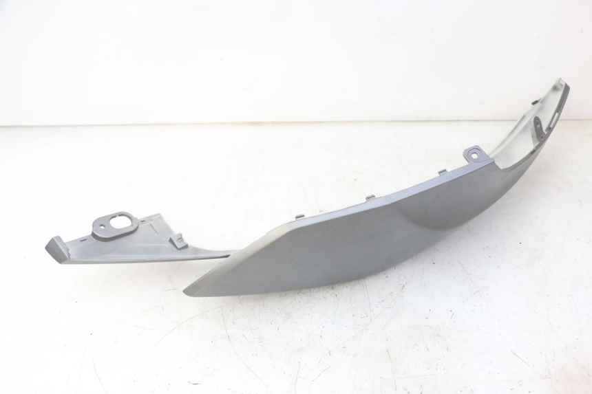 photo de VERKLEIDUNG HINTEN LINKS MOTRON BREEZY 4T 50 (2021 - 2025) - Technische Nahaufnahme