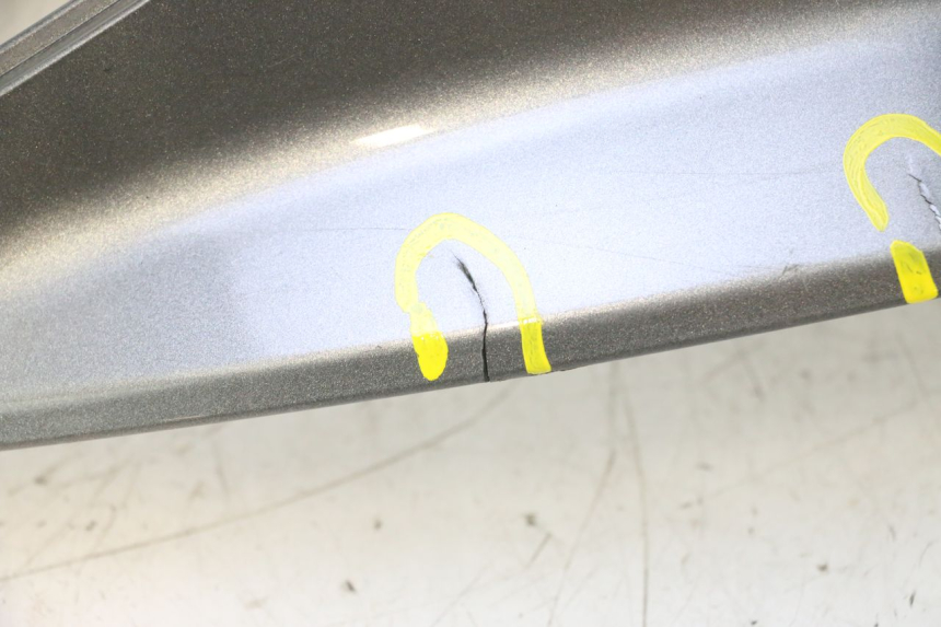 photo de VERKLEIDUNG HINTEN LINKS SUZUKI BURGMAN 125 (2007 - 2014) - Detaillierte Sichtprüfung