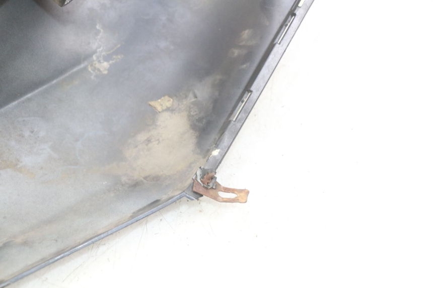 photo de LINKES HINTERES SEITENTEIL BMW C1 125 (2000 - 2003) - Detailansicht des Bauteils