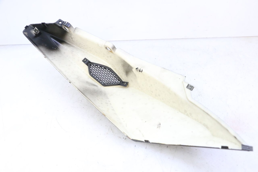 photo de HINTERE LINKE SEITENVERKLEIDUNG ORCAL CAVARO 4T 50 (2019 - 2023) - Technische Nahaufnahme