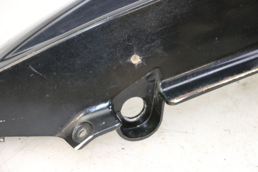 photo de HINTERE LINKE SEITENVERKLEIDUNG ORCAL CAVARO 4T 50 (2019 - 2023) - Oberflächenzustand und Material