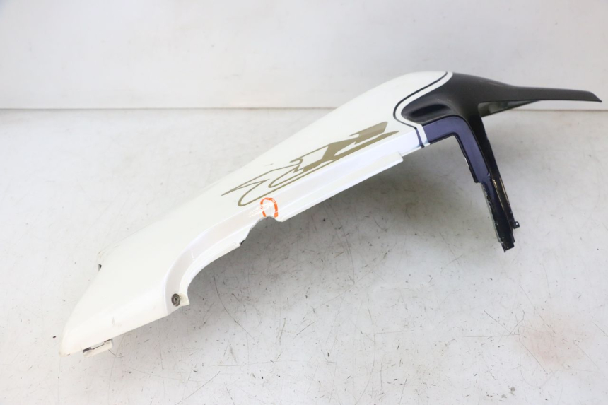 photo de VERKLEIDUNG HINTEN LINKS HONDA CBR RR FIREBLADE 900 (1992 - 1994) - Zoom auf Komponenten
