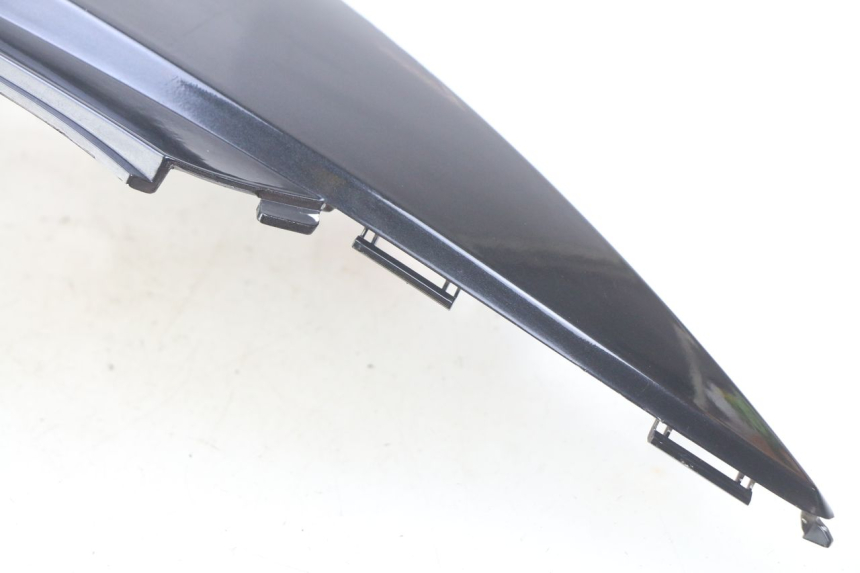 photo de LINKES HINTERES SEITENTEIL SYM CITYCOM CITY COM 125 (2009 - 2014) - Details der Befestigungspunkte