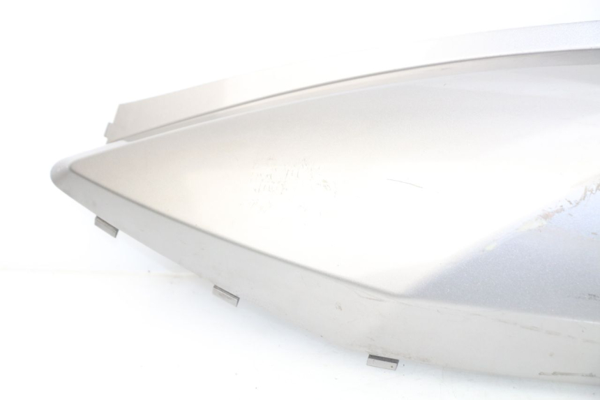 photo de VERKLEIDUNG HINTEN LINKS KYMCO DINK STREET 125 (2009 - 2014) - Geprüftes Gebrauchtteil