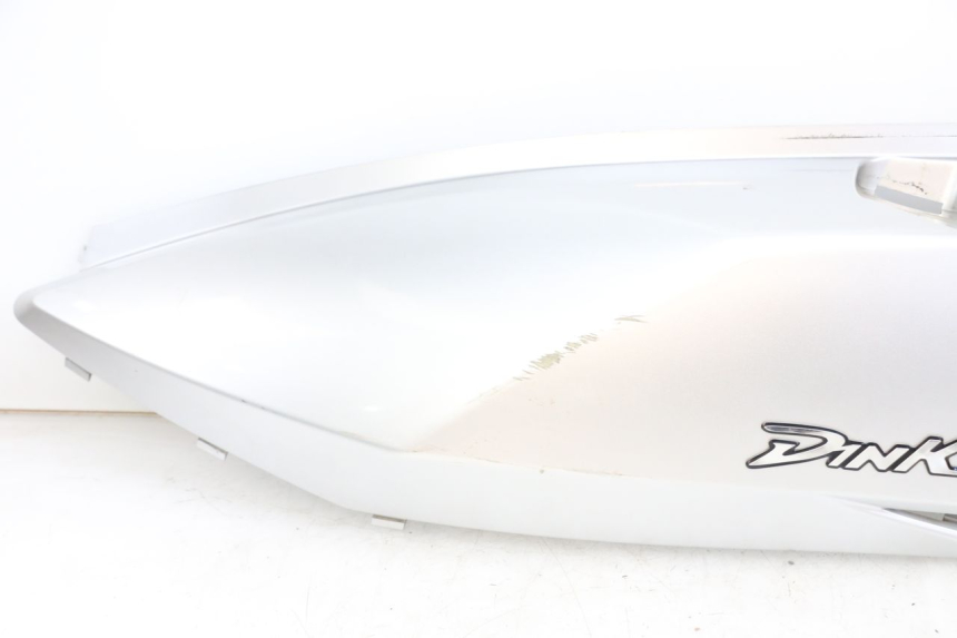 photo de VERKLEIDUNG HINTEN LINKS KYMCO DINK STREET 125 (2009 - 2014) - Oberflächenzustand und Material