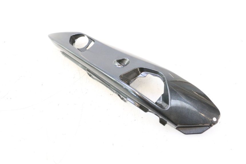 photo de LINKER HINTERER SEITENVERKLEIDUNGSTEIL KAWASAKI ER-6 ER6 F ABS 650 (2012 - 2016) - Details der Befestigungspunkte