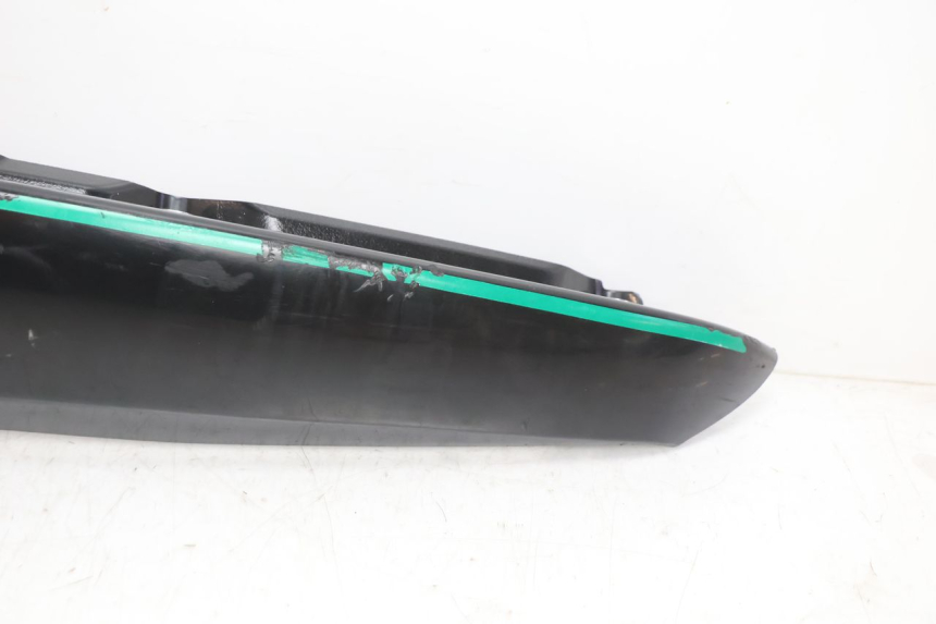 photo de VERKLEIDUNG HINTEN LINKS KAWASAKI ER-6 ER6 N 650 (2005 - 2009) - Zoom auf Gebrauchszustand