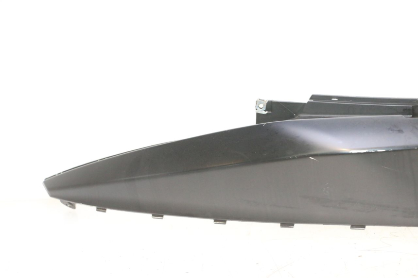 photo de VERKLEIDUNG HINTEN LINKS JM MOTORS F45i 4T 50 (2020 - 2023) - Detailansicht des Bauteils
